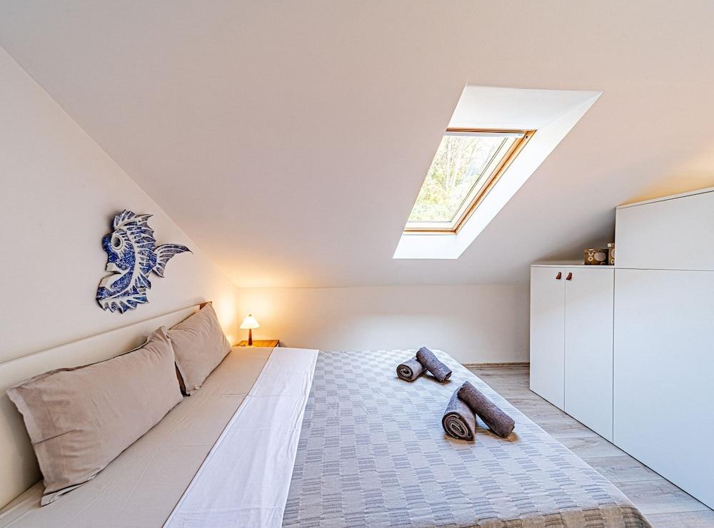 Holiday Home Island Gem