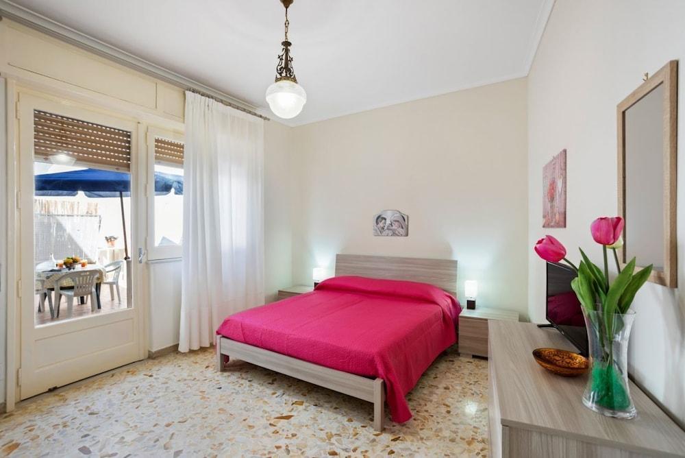 Tra il Centro e Il Mare Apartment con terrazzo