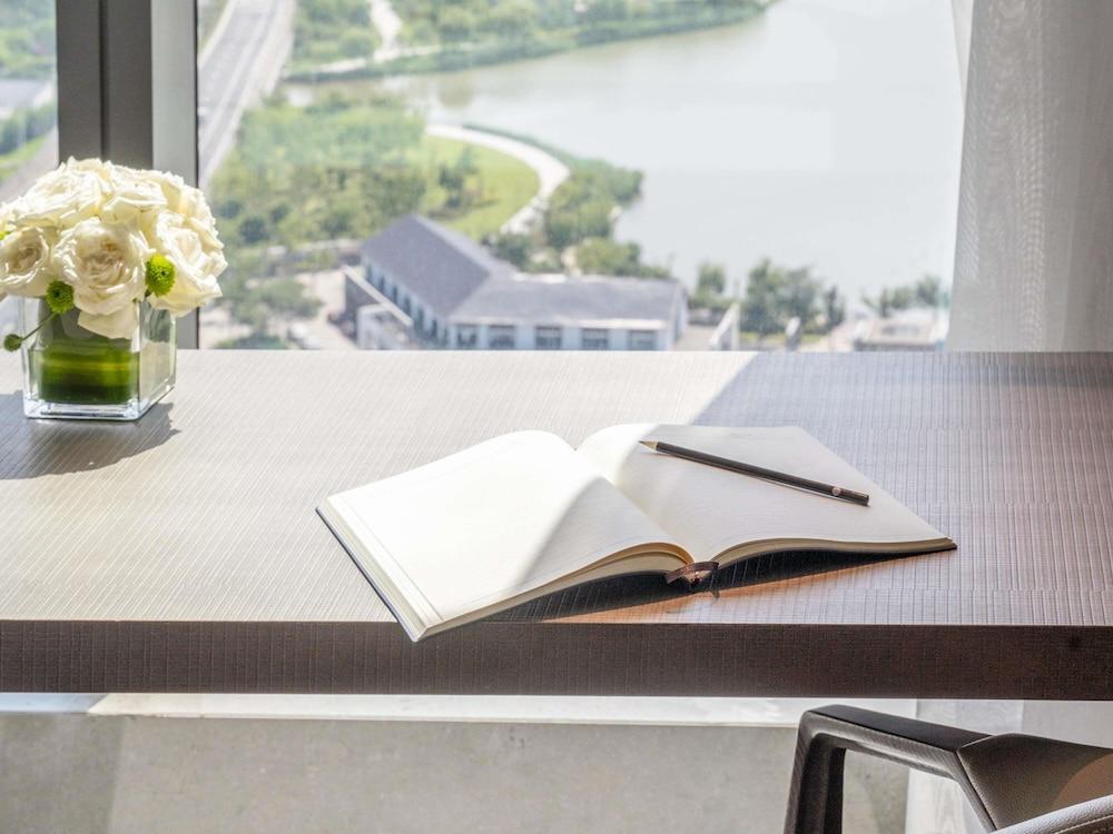 Pullman Jiaxing Pinghu Excellence