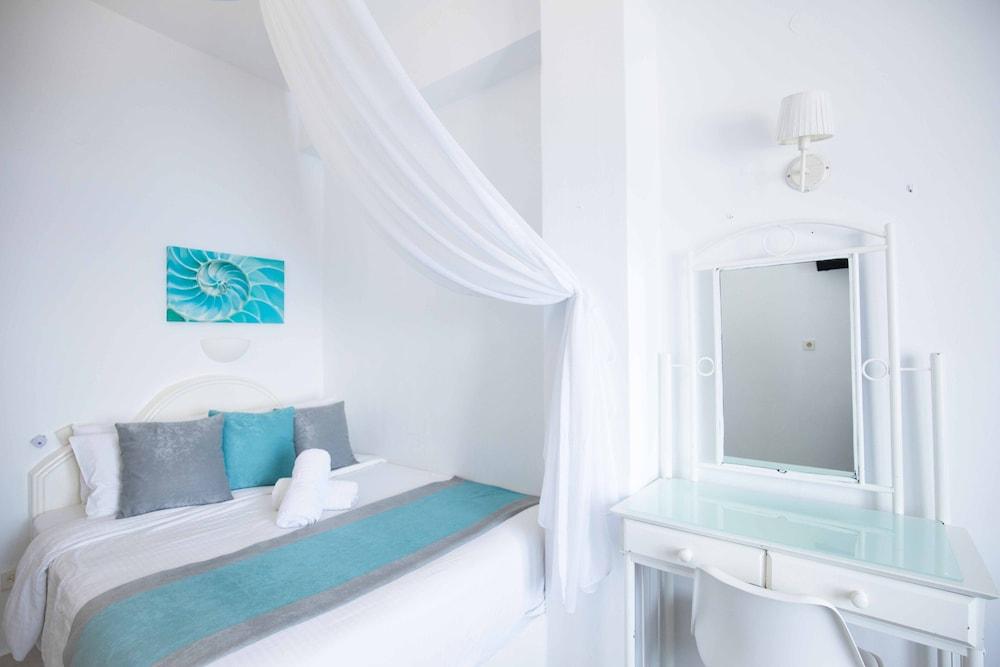 Kafieris View Hotel - Adults Only