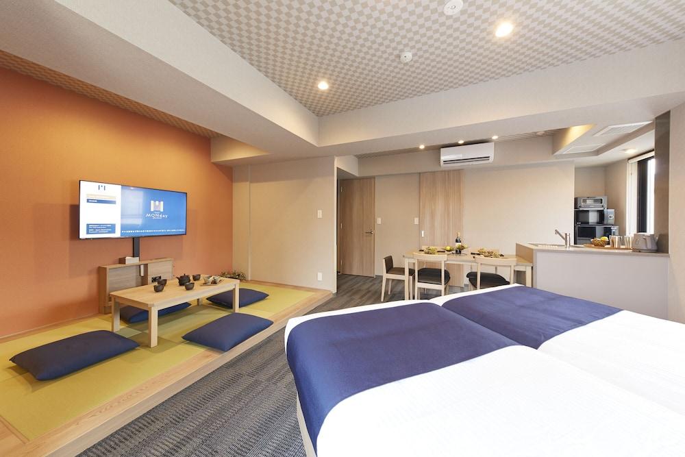 MONday Apart Premium GINZA SHINTOMICHO