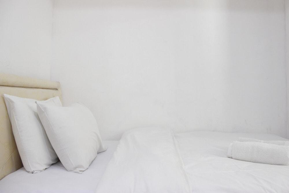 Compact and Minimalist 2BR Apartment at Gateway Pasteur