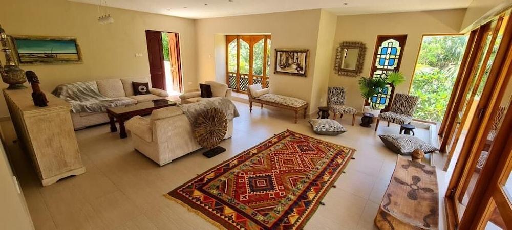 Villa 47 Vipingo Ridge
