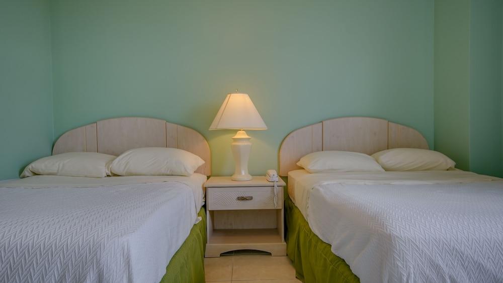 Americana Princess Suites and Condos