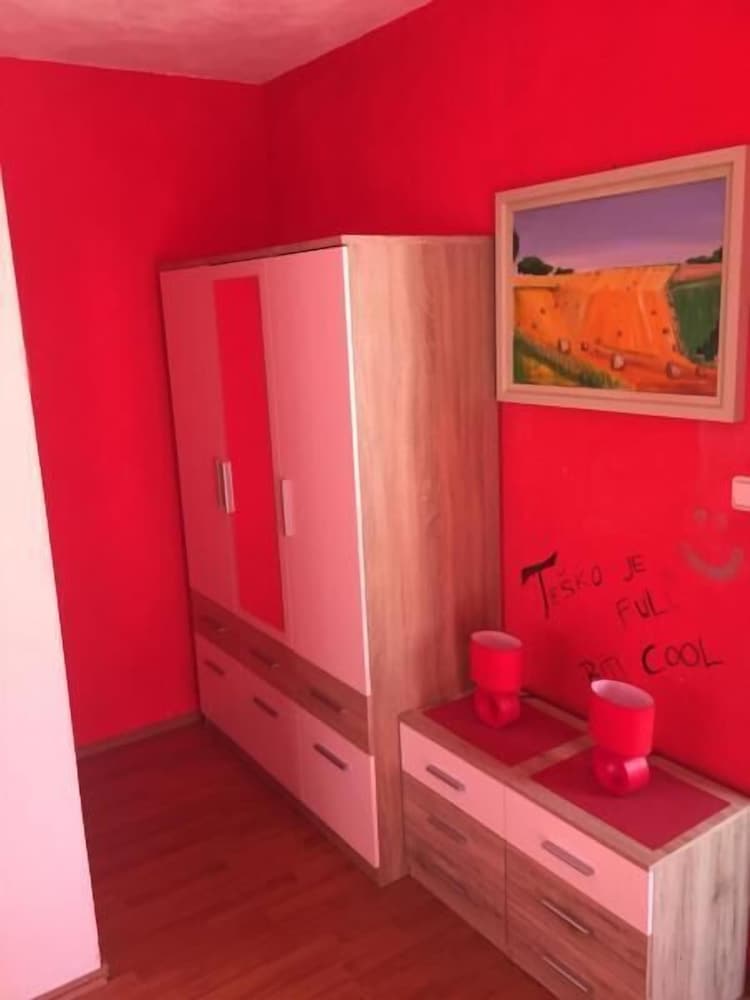 Apartments Kalajžić ST