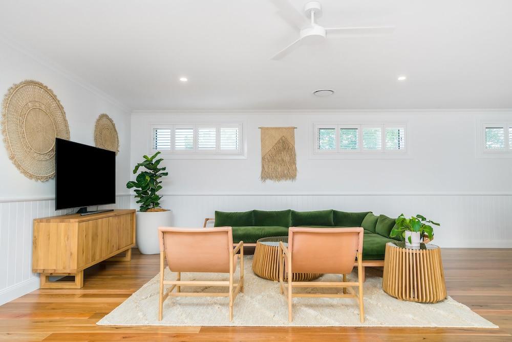 Your Luxury Escape - Seascape