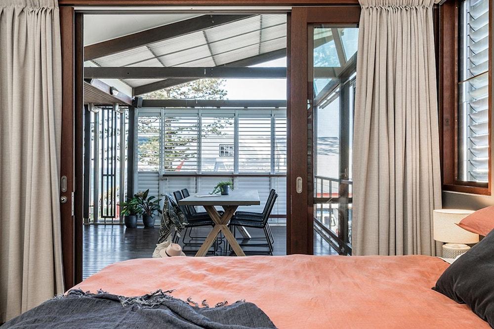 Your Luxury Escape - On The Bay 2