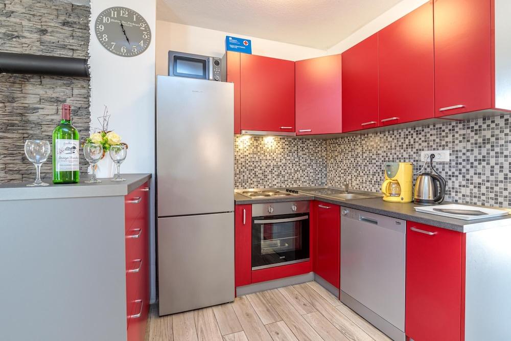 Pool House Klara With Sauna