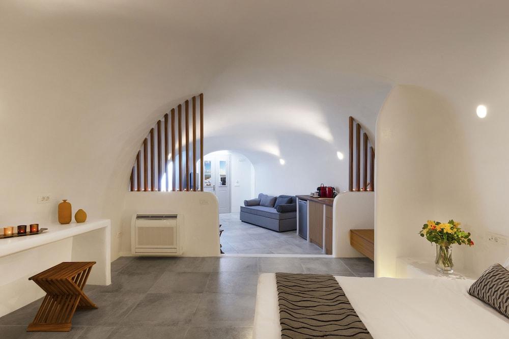 San Martino cave villas