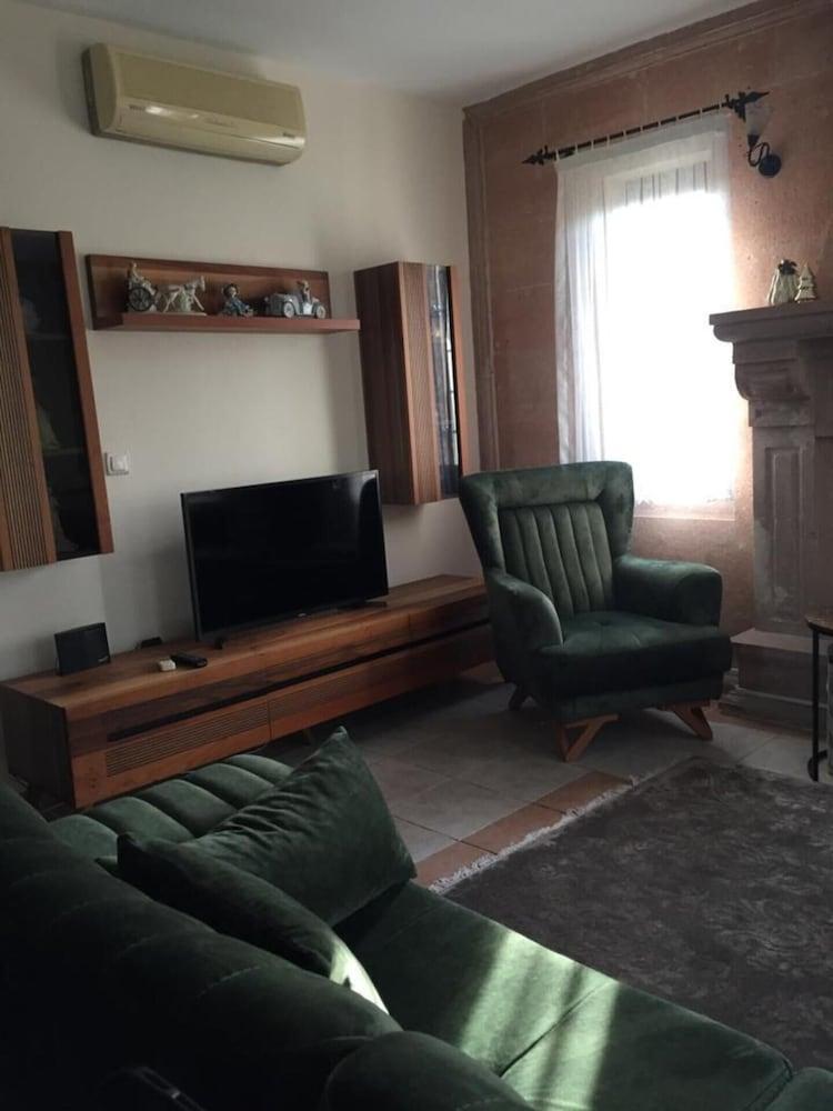 Beachside House in Gundogan