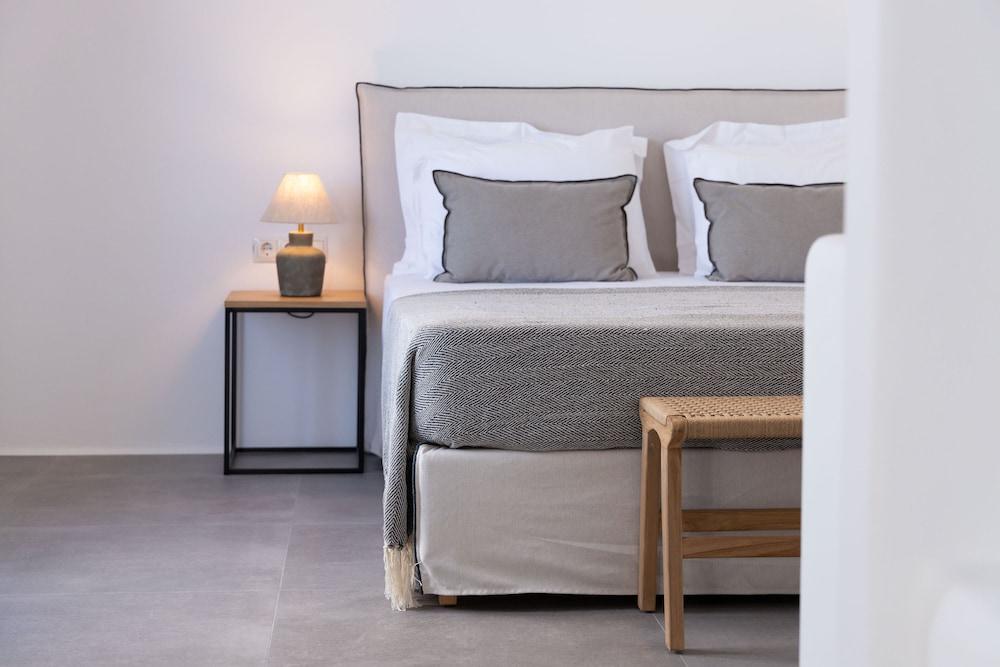 Archon Seaside Retreat