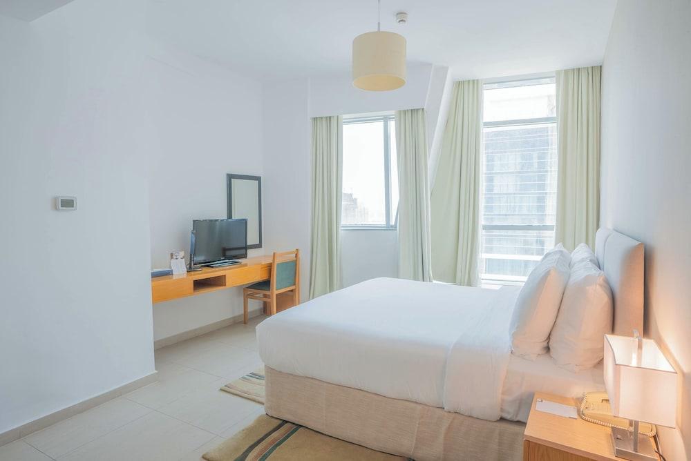 Grand Heights Dubai Hotel Apartments