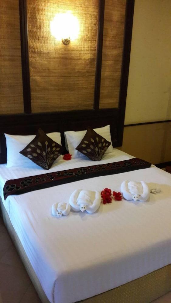 Penny Bangalow Resort