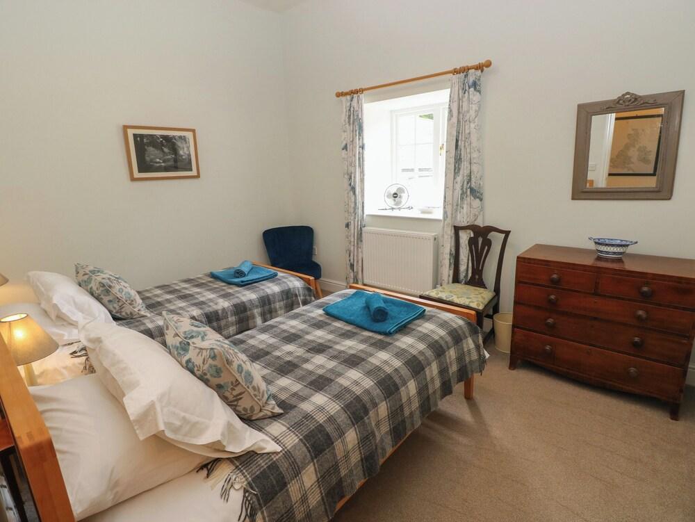 The Old Carriage Court