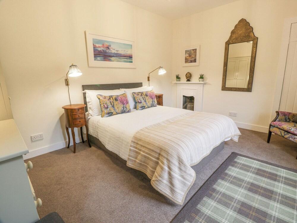 Beechgrove Cottage - Pitmedden Gardens