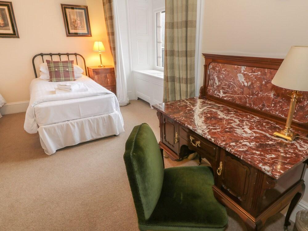 Bynack - Mar Lodge Estate