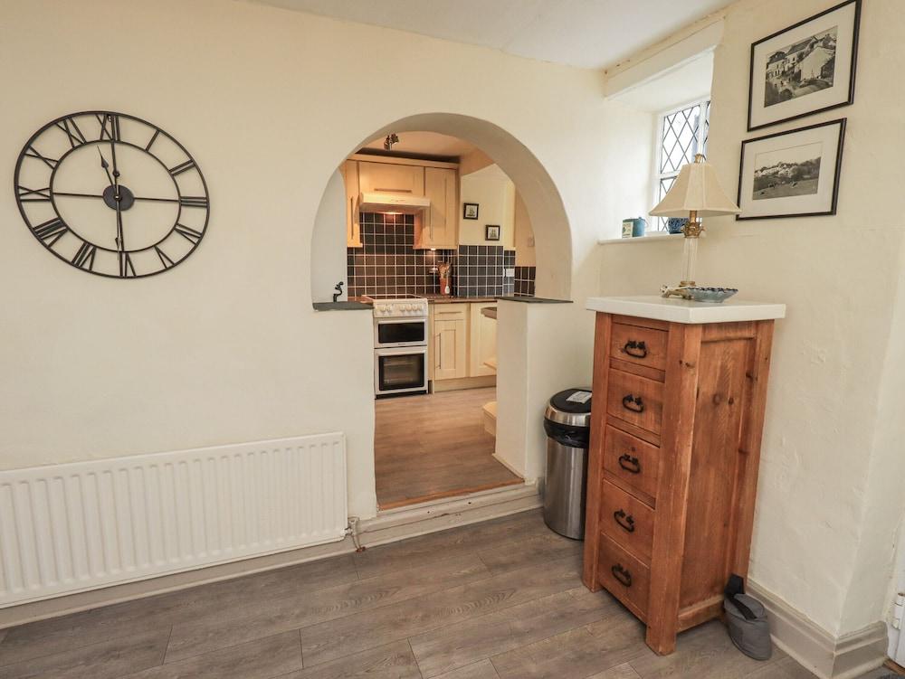 Smithy Cottage at Bowland Bridge