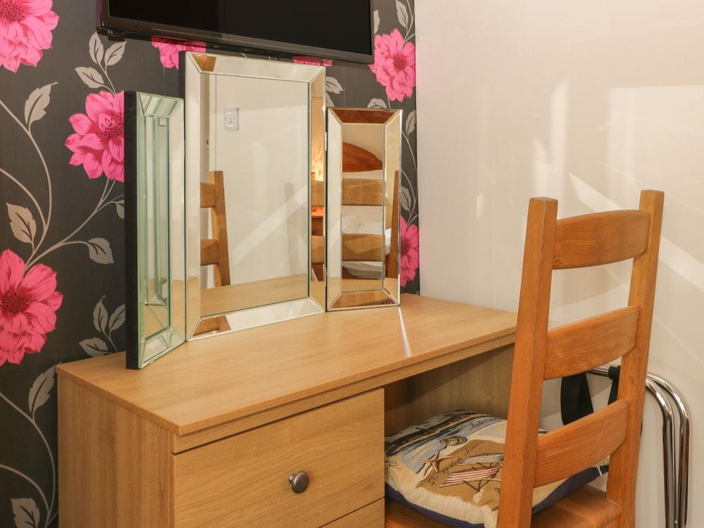 Helredale Retreat Whitby