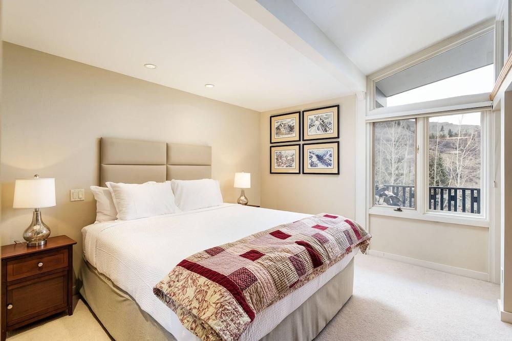 Lichenhearth Condos by iTrip Aspen Snowmass