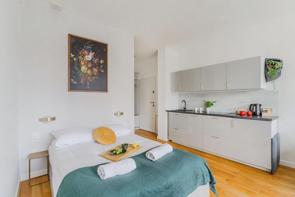 ShortStayPoland Plac Mirowski