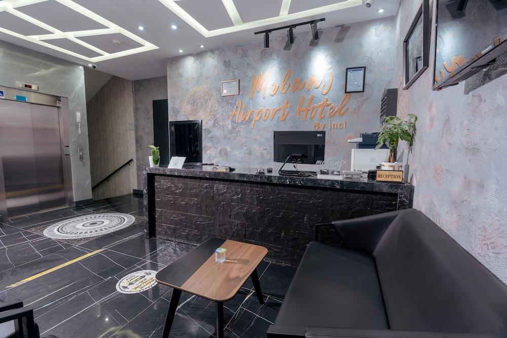 Melanj Airport Hotel