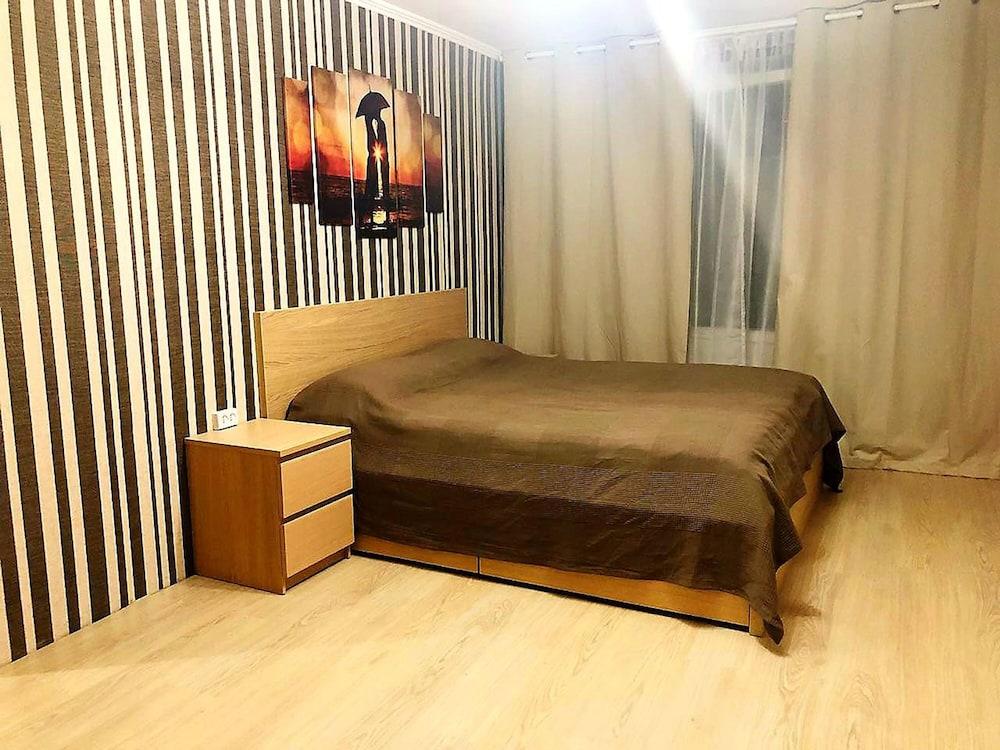 Apartment Hanaka Shumilova 8