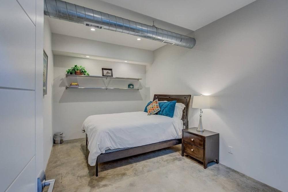 4BR Modern Marvel Downtown Custom Private Balcony