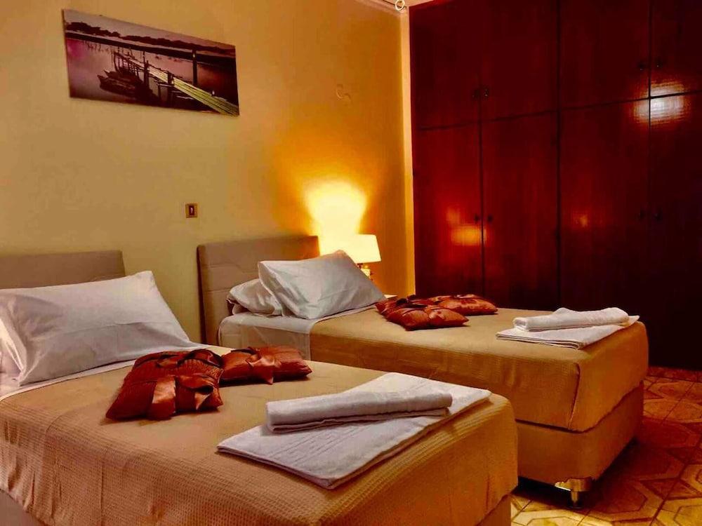 Kallipatira Apartments