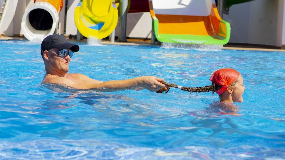 Marine Family Club Hotel