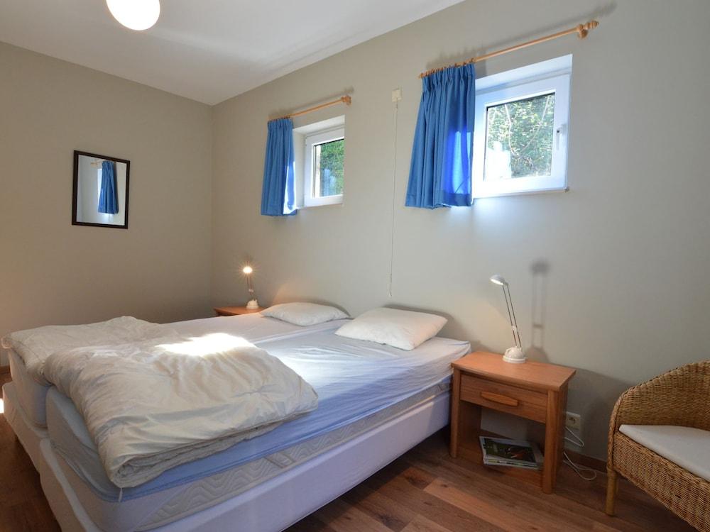 Villa with Sauna near Golf Course