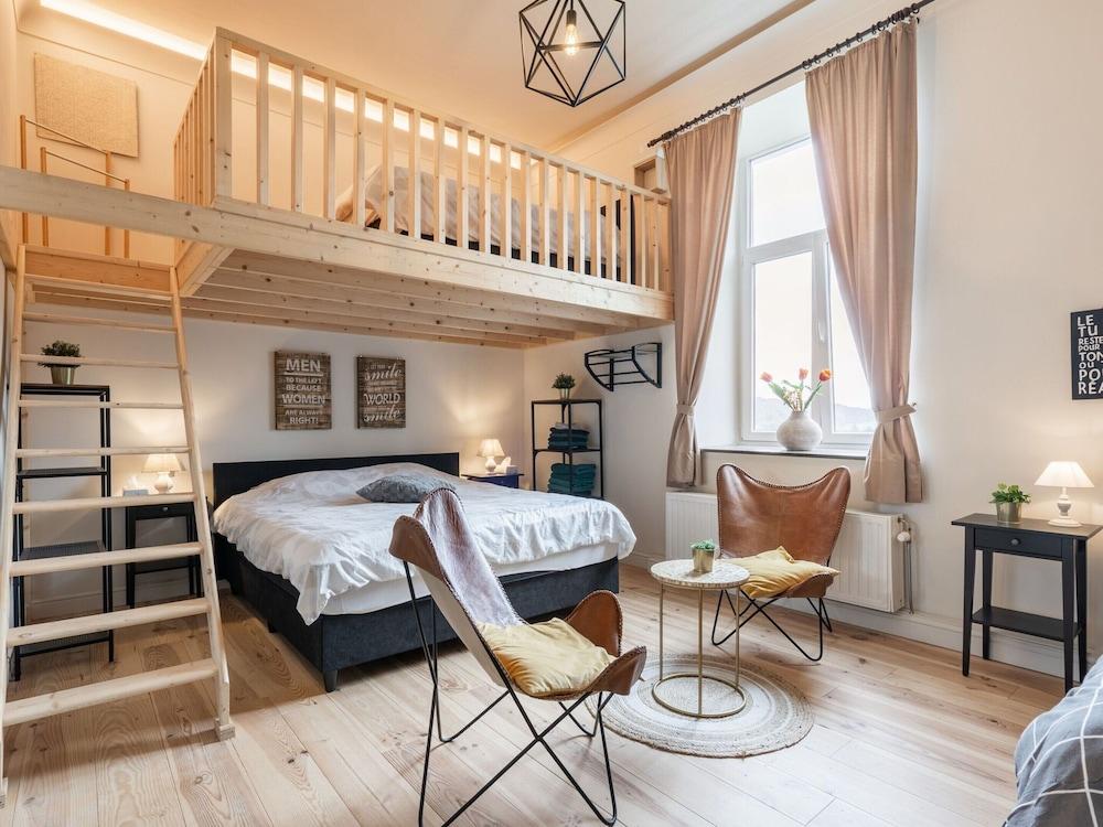 Renovated Appartment in Castle