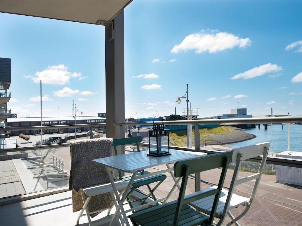 Apartment in Scheveningen Near the Harbor