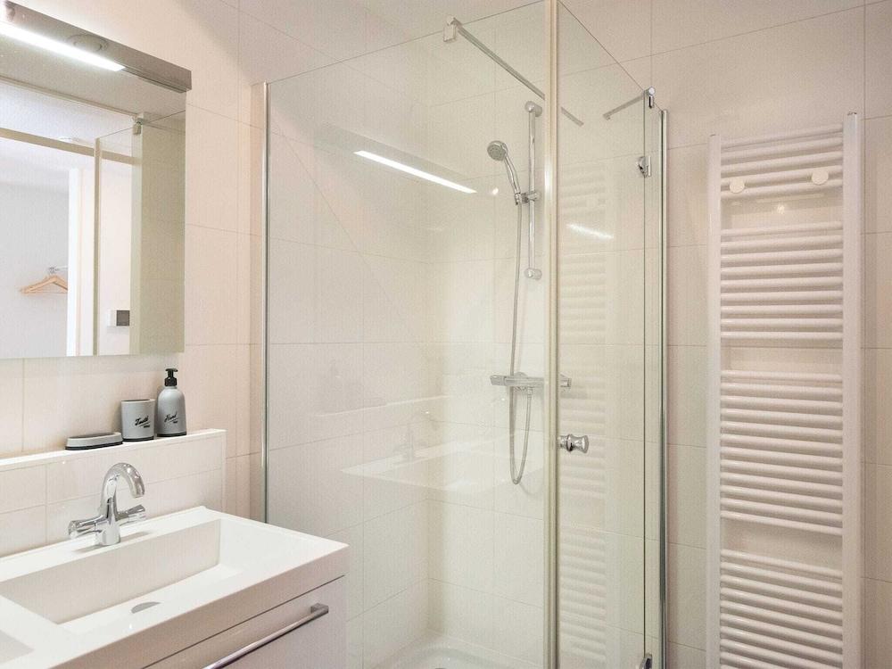 Modern Apartment With a Great View