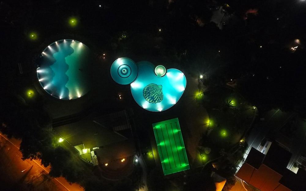 Relaxing Stay by the Sea