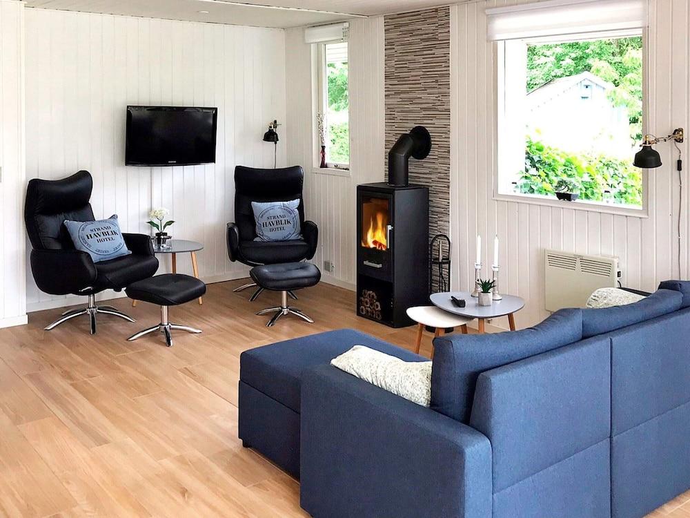 6 Person Holiday Home in Sydals