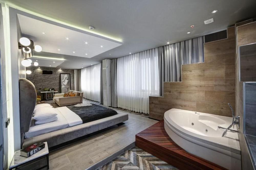 Walton Sisli Residence