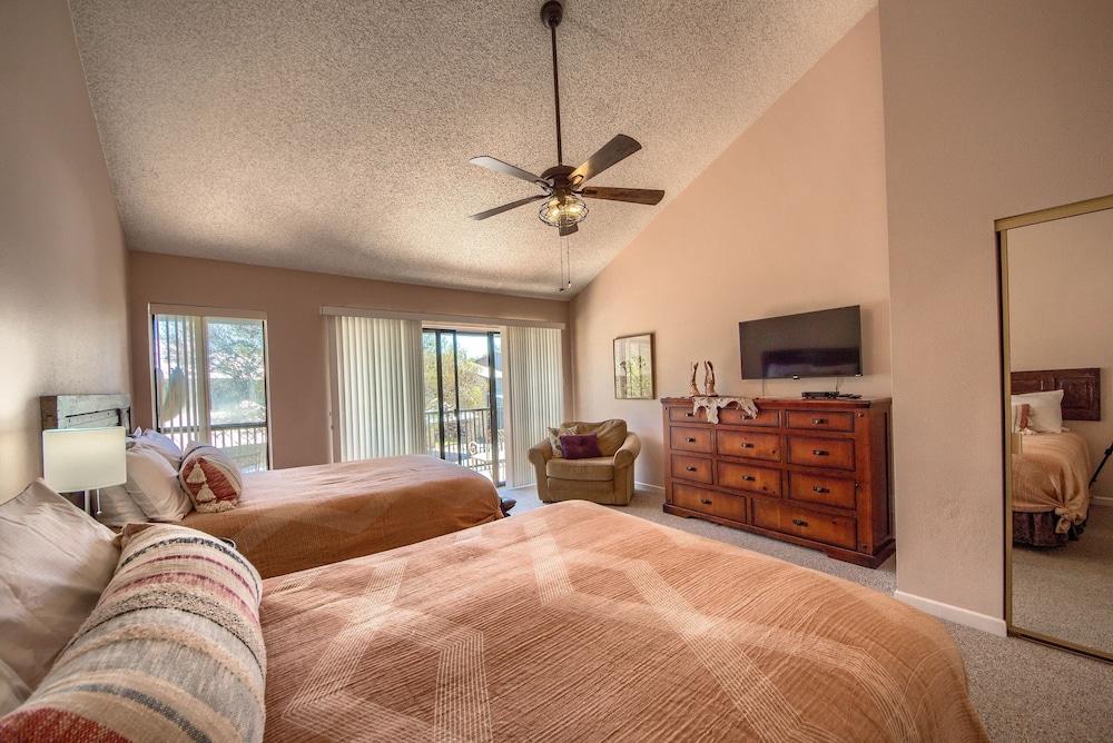 The Iron Cactus on the Comal CW C102 2 Bedroom Condo by RedAwning