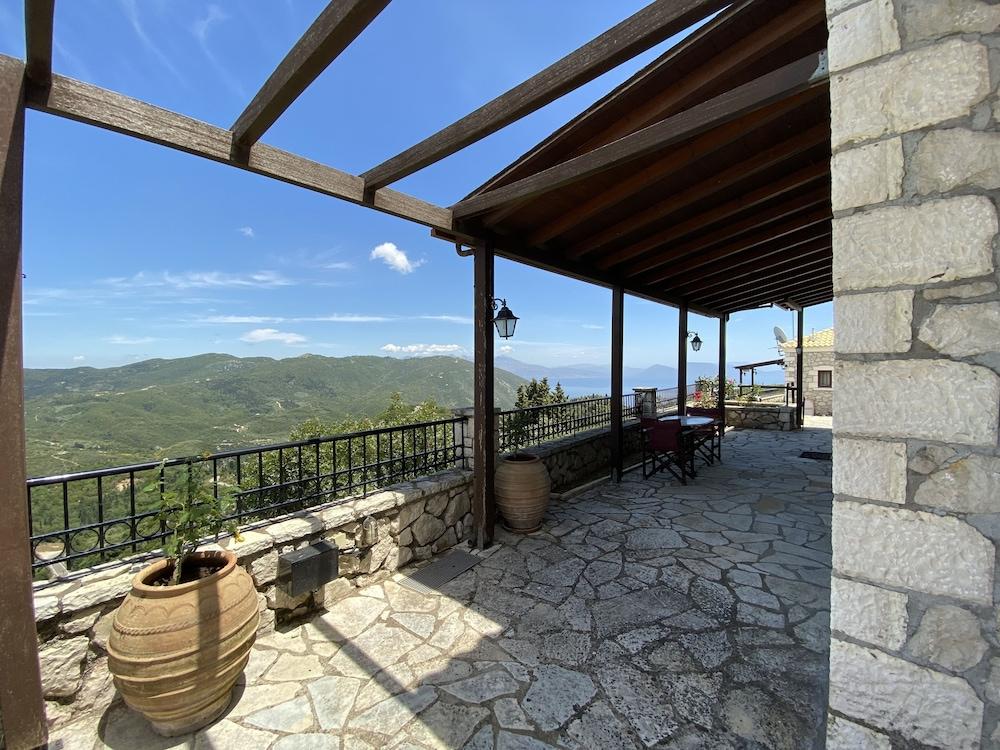 Executive Villa Sparti With Private Pool