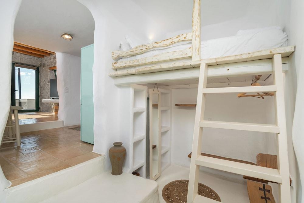 Petra Residence Mini Pool Spa