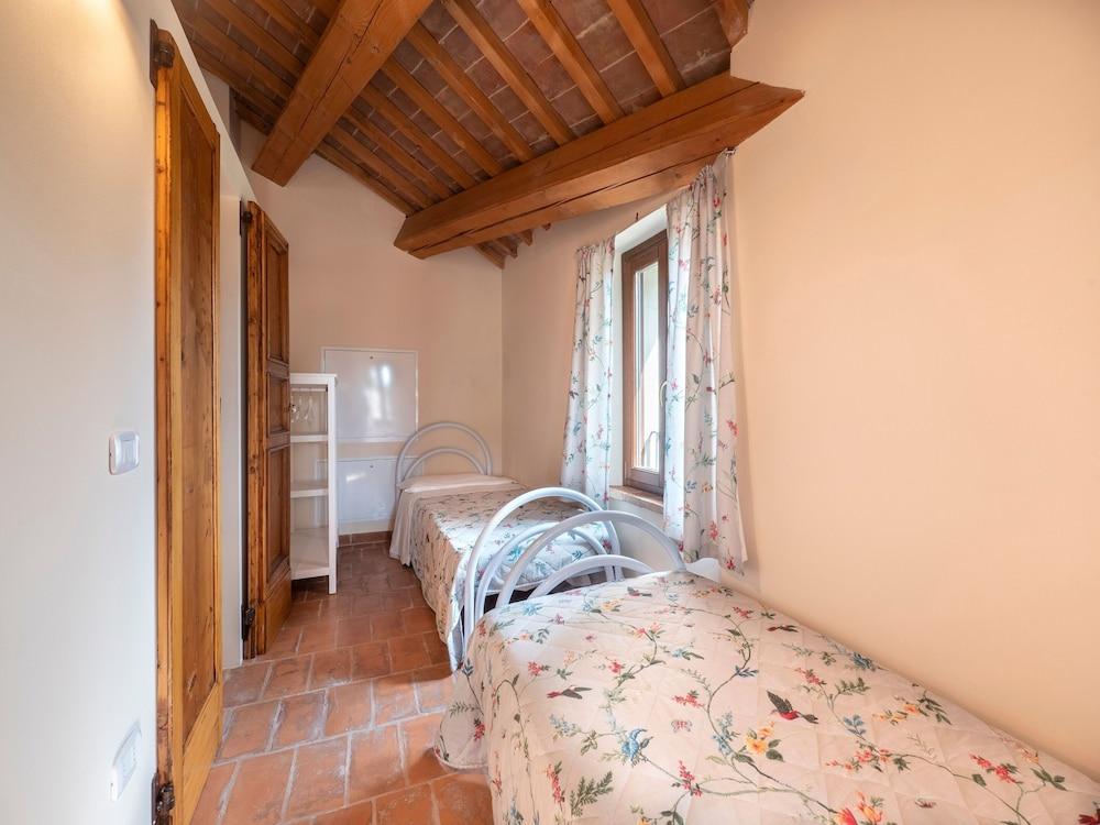 Serene Apartment With Pool