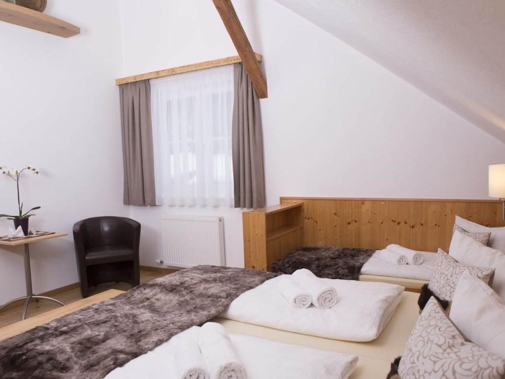 Delightful Holiday Home With Sauna