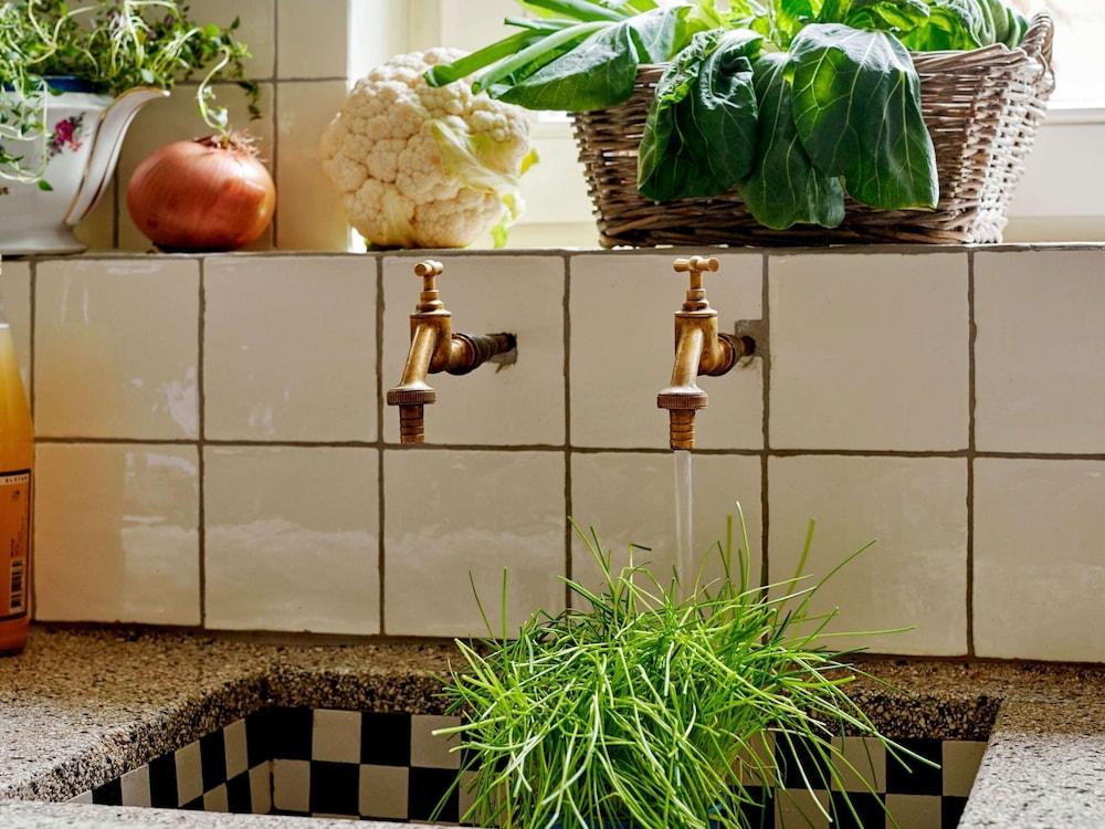 Authentic Holiday Home With a Garden