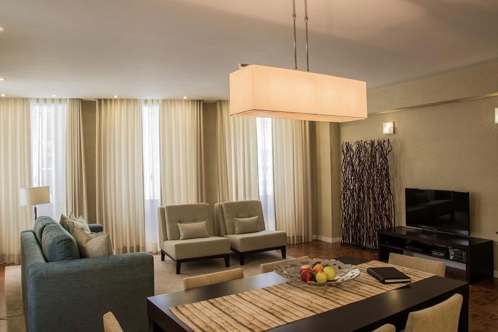 2 Bedrooms - Deluxe Apartment