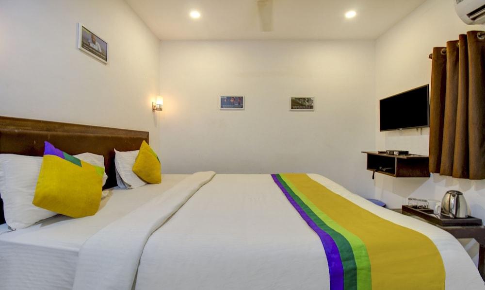 Treebo Trip Lazy Holidays