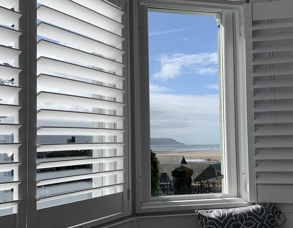 Sea View Apartment in Barmouth