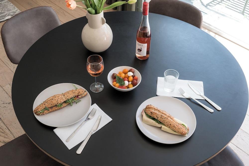 The Beach Gardens by Daniel&Jacob’s