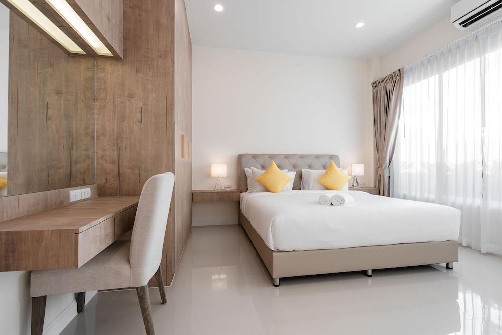 Luxury Pool Villa A18