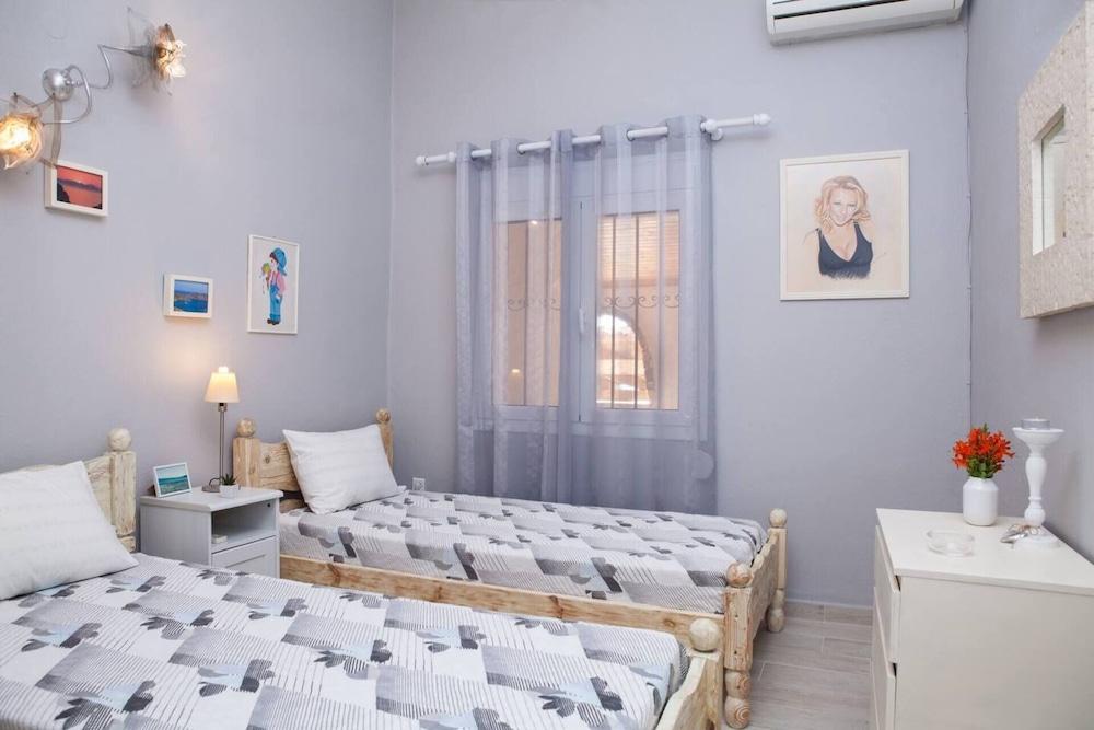 Feels Like Your Home at Ermioni