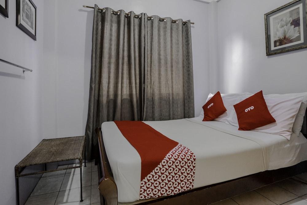 OYO 748 Baguio Transient Dot Com
