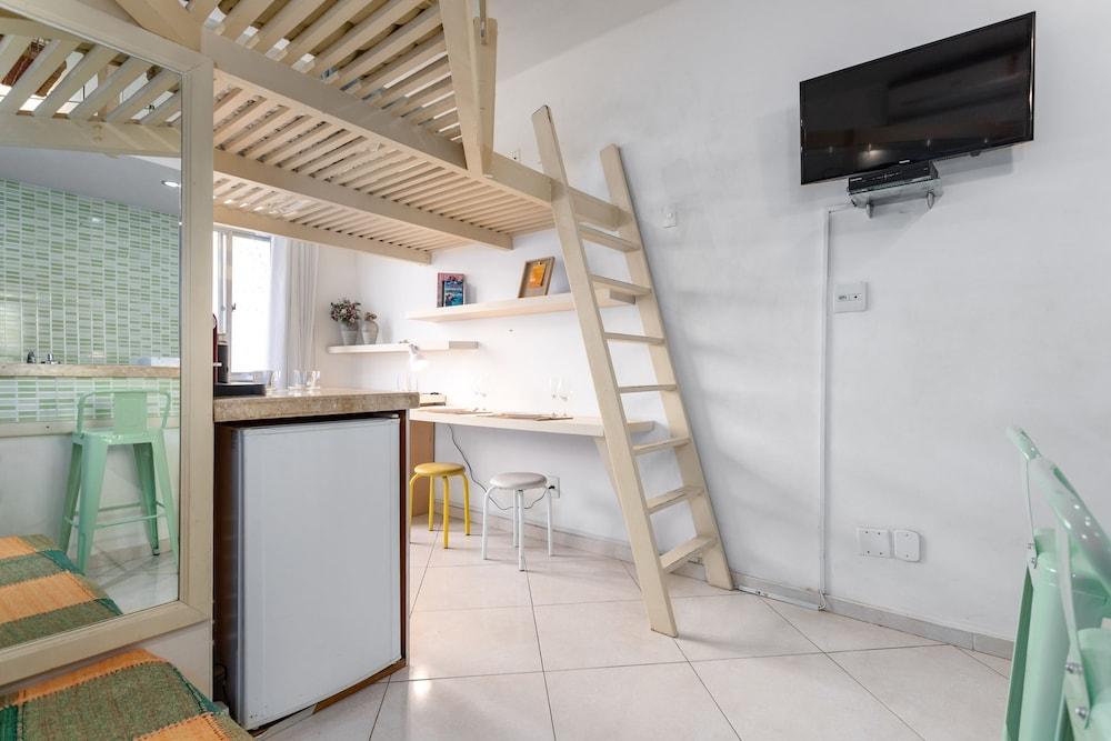 1 Minute From Copacabana Beach A923